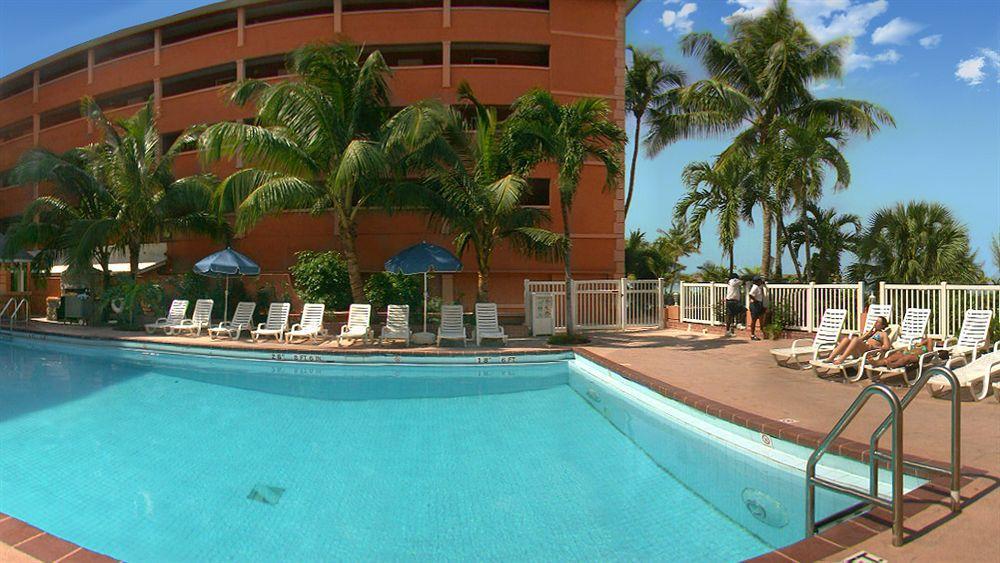 Nassau Palm Hotell Exteriör bild